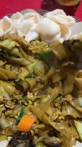 Kwetiau favorit area semarang barat 😋😋 . #videomentahan #mentahan #semarang #kwetiau #kuliner 