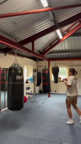noice #boxeo #boxing #womenboxing #femaleboxing #boxingtraining 
