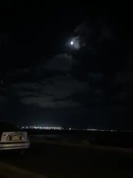 🤍 . . #f #fyp #fyppppppppppppppppppppppp #جورج_وسوف_🔚ابو_وديع_سلطان_الطرب👑 #moon #