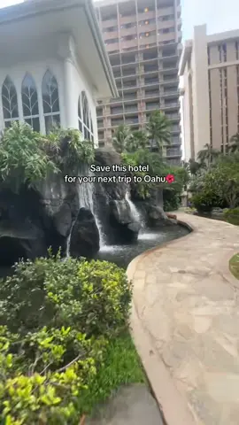 Imagine waking up to this in Waikiki 😍 Ocean breeze, stunning views, and total vacation vibes 🌊🌺 ✨ Book your stay now and make it happen ➡️ #TikTokGOStay #fyp #hotels #hawaii 