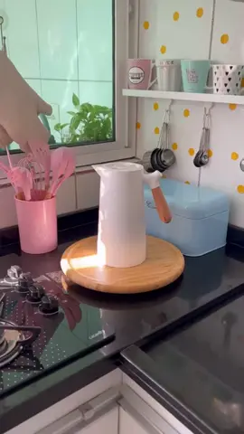 Meu Cantinho do Chá está de cara nova 🥰🥰🥰  Achei ela pelo MENOR preço da Shopee 👇👇👇 Copie e cole o ID: ABB-PKJ-GZU na busca do seu app Shopee 🤩 #cantinhodocafe #casa #cozinha #decoracao #shopee 