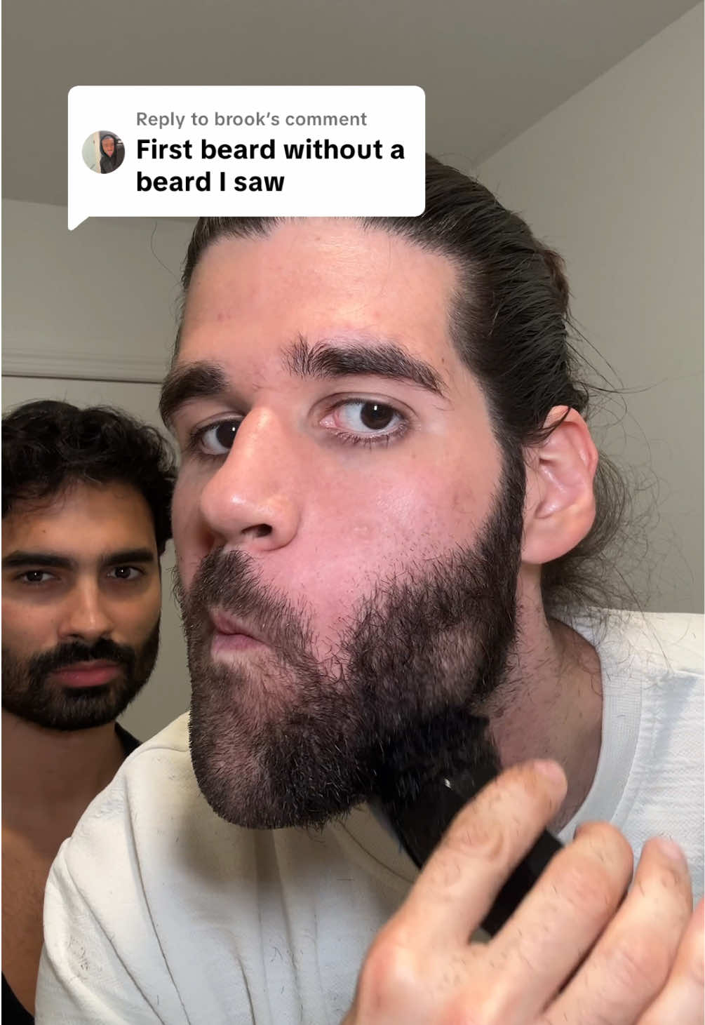 Replying to @brook How to get that perfect beard stubble look #beardtrim #beard #stubble #beardstubble 