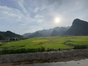 lại 1 ngày mới rồi ư😄