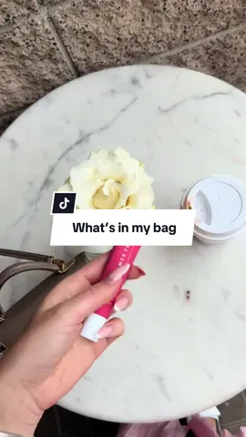 Lipgloss girlie @Summer Fridays - This is what you’re supposed to carry in your Mini Kelly 🍓#whatsinmybag #summerfridayslipbalm #lipgloss 