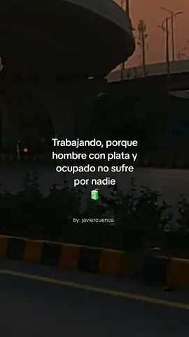 Y con tiempo tampoco 😏 #juguito🧃 #frases #parati #hombreconplata #humor 