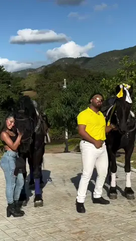 TURMA DO HYTALO DANÇANDO COM O CAVALO #fyp #viral #polemica #foryou #dancer 