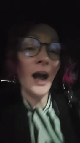 bisexual and demisexual is a fun experience! 