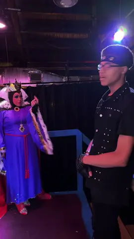 When the evil queen knows she looks amazing #katiew1011 #tiktokbelle #villageplayers #theatrekid #descendants  @Village Players Valrico @kristenhol @jamRstar is the best star 
