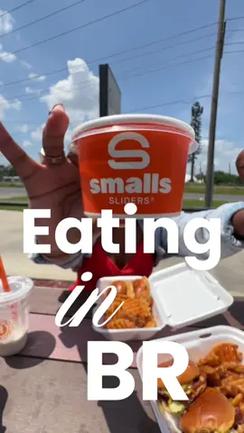 lunch w/my co-worker turned friend. Meal gifted by @Smalls Sliders 🧡#batonrougefoodie #restaurants 