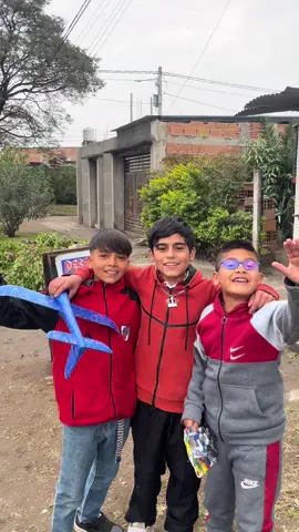 Apoyando el emprendimiento de mi madre , está ubicado en Pellegrini 1945 feliz día del niño para todos ❤️🙌 #tucuman #viralvideos #chicos #humor #diadelniño 
