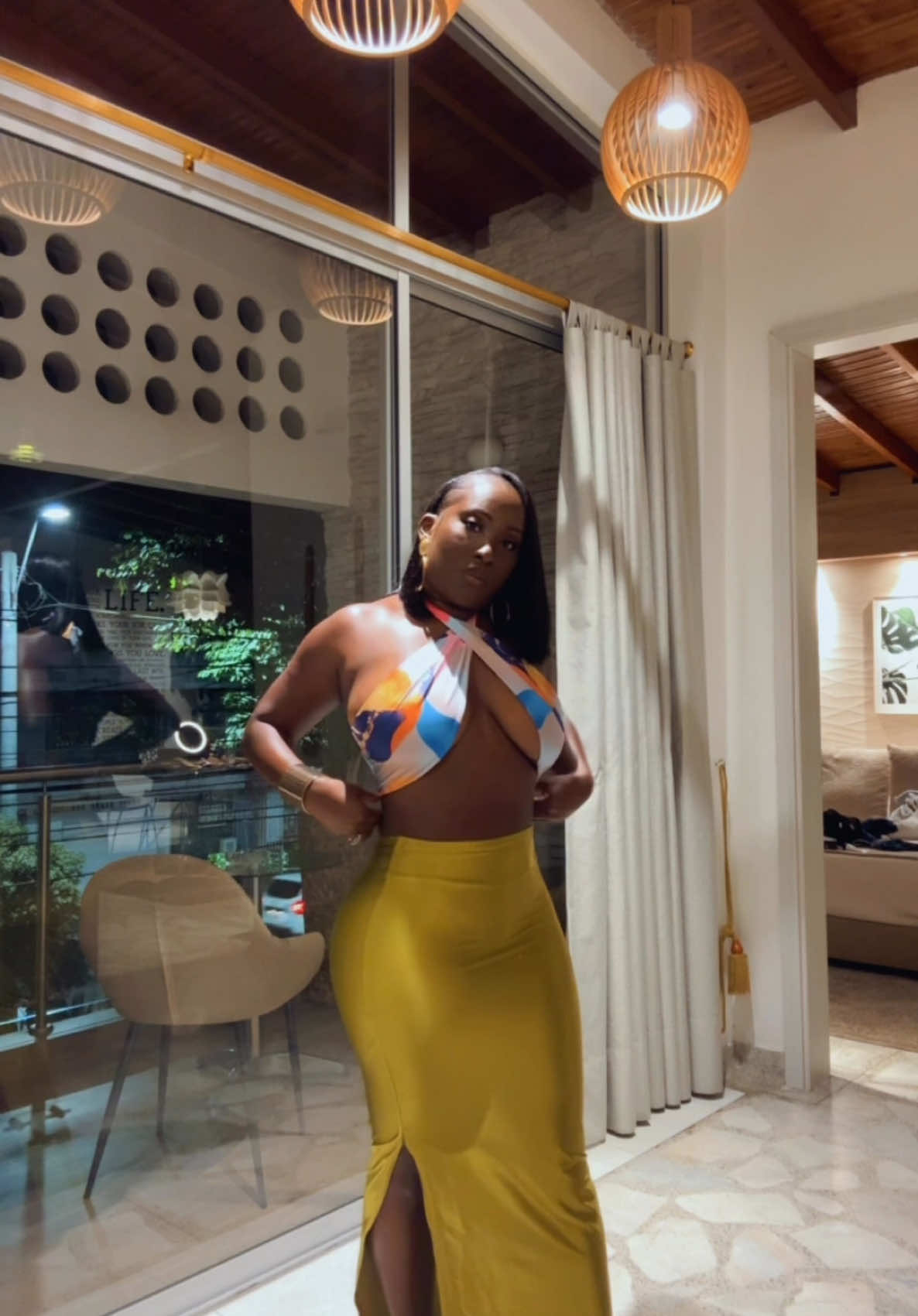 Oh hey 😏 #fyp #girlstrip #medellin #colombia 