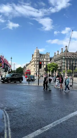 Easy peasy location, anybody here