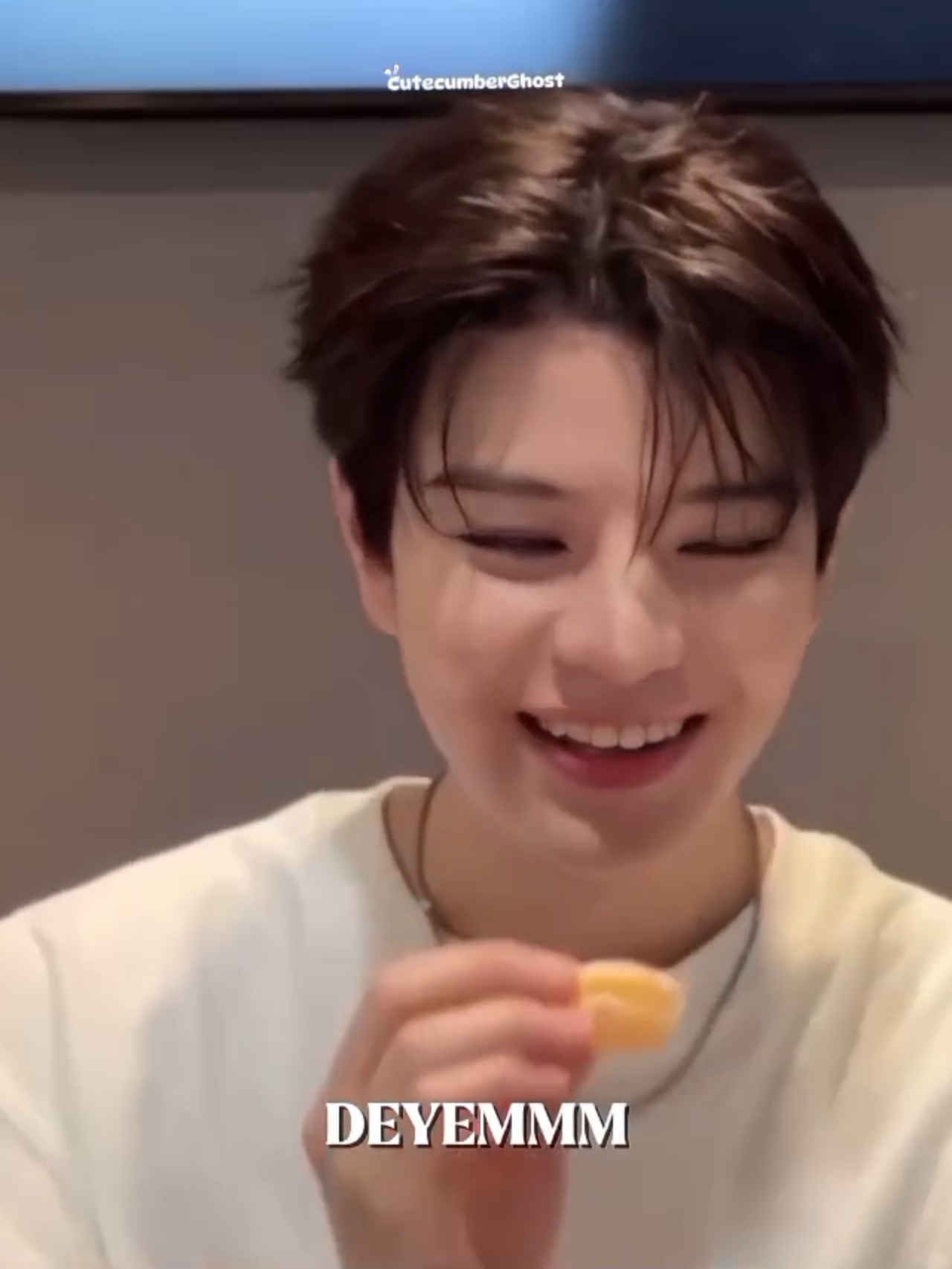 Gak butuh weekend, cuma butuh kamu till the end #foryou #seungmin #straykids