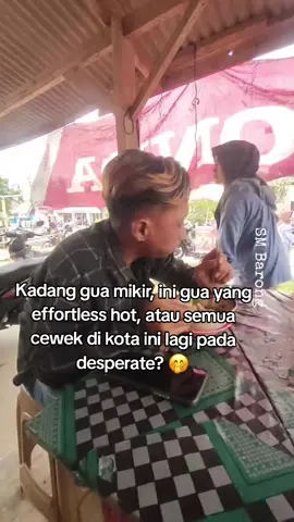 atau semua cewek di kota ini lagi pada desperate? 🤭🤭 #relatable #vibe #fyp #maiki #greenapple 