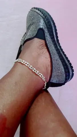 Pase pran pa nou bbm yo #women #fashionable #rhinestones #comfortable #womenshoes 