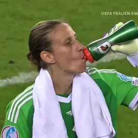 She isn’t hear me out, she’s a HOLD ME BACK🔥🇩🇪💗 #annkatrinberger #weuro2025 #dfbfrauen #gothamfc #fyp 