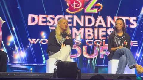@Freya Skye Q&A Cleveland.  #descendentszombiesworldcollidetourcleveland2025 #zombies #zombies4 #worldscolidetour 