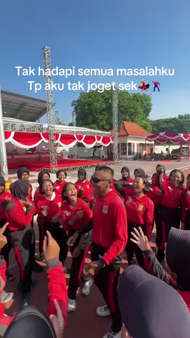 Wkwkwk  #paskibra #paskibraka #paskibrakaindonesia #paskibraka2025 #mojokerto #fyp #ndxaka #ndx 