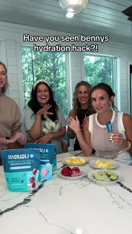The best hydration hack for a quick fix!!! @Liquid I.V. #electrolytes #hydrationhack #liquidiv #electrolytepowder #creatoricons 