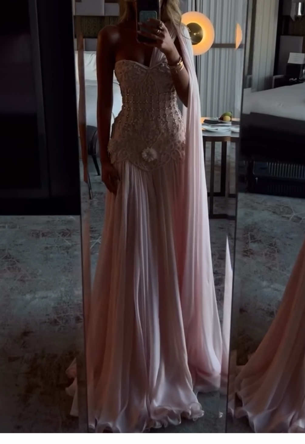 #اكسبلورexplore #fyp   WOW!!💞💞 @Aleen Sabbagh  #fyp #العنود_البقمي #dress #weddingtiktok 