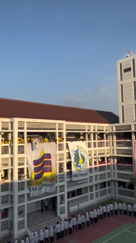 #politeknikelektronikanegerisurabaya 