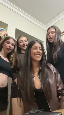 Las amo panchi deja de taparte si sos perfecta 
