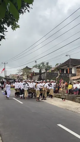 Sampun memargi antar 😇 #sesuhunan #baleganjurterkini #baleganjurterkini #masukberanda #fy  @STTM X SERAI 