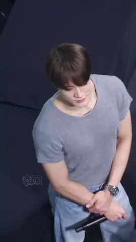 ganteng banget 🫠😫😫 #jeno #leejeno #nctdream #fyp #4u 