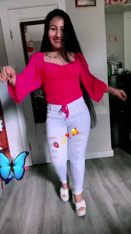 #saluditos❤🌸❤🙋🏻‍♀️ #misamores #l🥰🧿🌿❤ #viernes🥂#🤷‍♀️💥🌻 quedate conmigo
