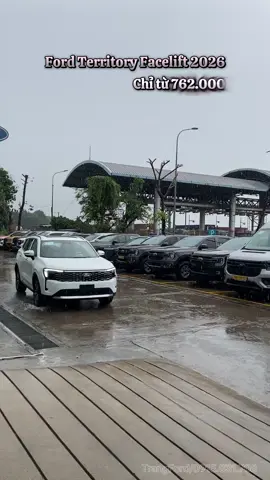 Chào đón phiên bản mới bằng một cơn mưa #xeford #baogiaxeford #xegiatot #fordterritoryfacelift #fordterritory #fordterritoryvn #xethehemoi 