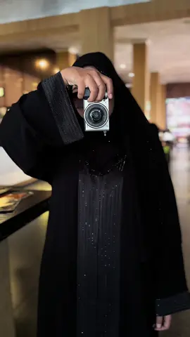 Fix ini cantik 🖤 #promomakanmerdeka #gamishitam #bungashop245 #abayastyle #abayadubai 