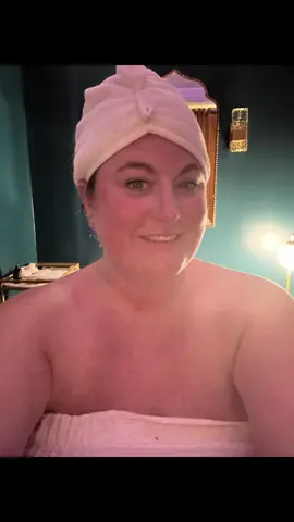 Join me and my bestie as we go to a new #headspa for the first time. #Hayur located in Hickory, NC! Taylor and Bethany were amazing and we will definitely be going back! Treat yourself! #spa #relaxingspaday #treatyourself 