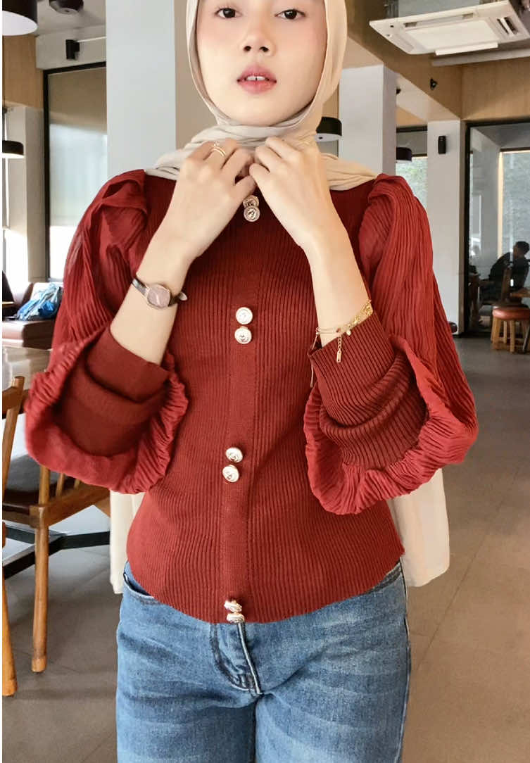 kalo bingung pilih baju udah paling bener pake ini ajaa udah sepaket dapet elegan simple cantik pula