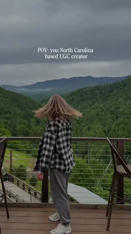 I love this place — being a content creator living in the mountains and finding inspiration in nature 🌍#ugccreator #mountains #northcarolina #contentcreator #ugc 