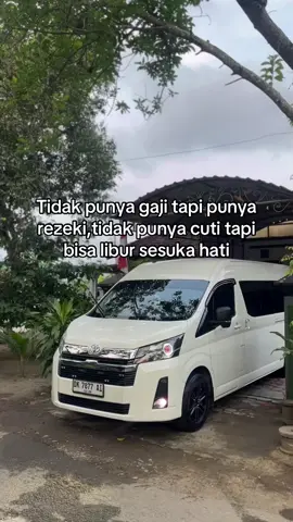 😮‍💨😮‍💨#hiace #hiacepremio #hiaceindonesia #fyppppppppppppppppppppppp #rentalmobiltrenggalek 
