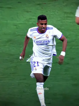 part 9 | Rodrygo | Gold boy 4k Clips and édit likes Me bio tags  . . . . #rodrygo #madrid #footballtiktok #viralvideos #soccertiktok 