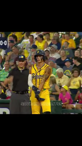 we back 🫶🏻 #bananaball #fyp #kj #savannahbananas #bananas 
