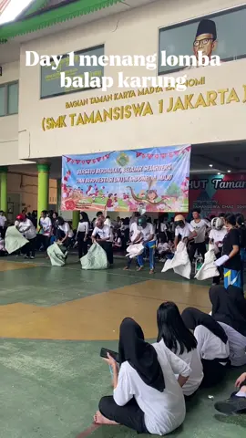 Menang juara 2 #lomba17agustus #balapkarung #sekelas #fyp #foryou 