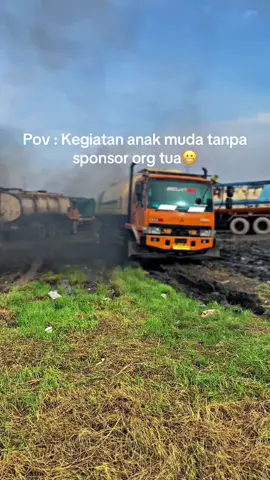 Protolan semua embel”nya😩😣nnti kita betulin lagi ya nang,biar enak ditngk lgi😊