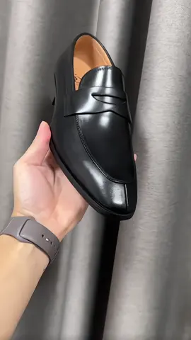 Giày Penny Loafer – tối giản mà cuốn hút, hợp đi làm lẫn đi chơi #giaypenny #giayloafer #giaynam #giaycongso #phongcachlichlam 