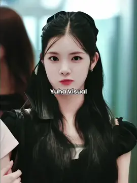OH MY GOSH YUHA 🫠🫠💐 #YUHA #유하 #hearts2hearts #prettygirl 