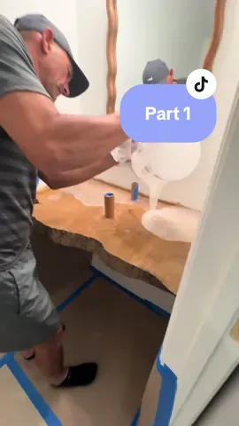 Come redo my half bathroom with me ✨#guestbathroom #remodeling #halfbathroom #comealongwithme #Home 