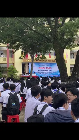 ngày đầu tiên thì excited lắm 😕 #hsgqgvan 
