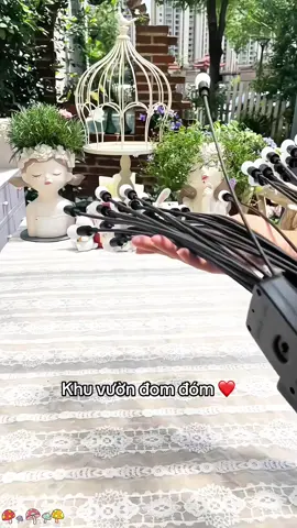 Khu vườn đom đóm thơ mộng ❤️ #decor #nickdangdoibung #dendomdom #dennangluongmattroi #trangtrisanvuon 
