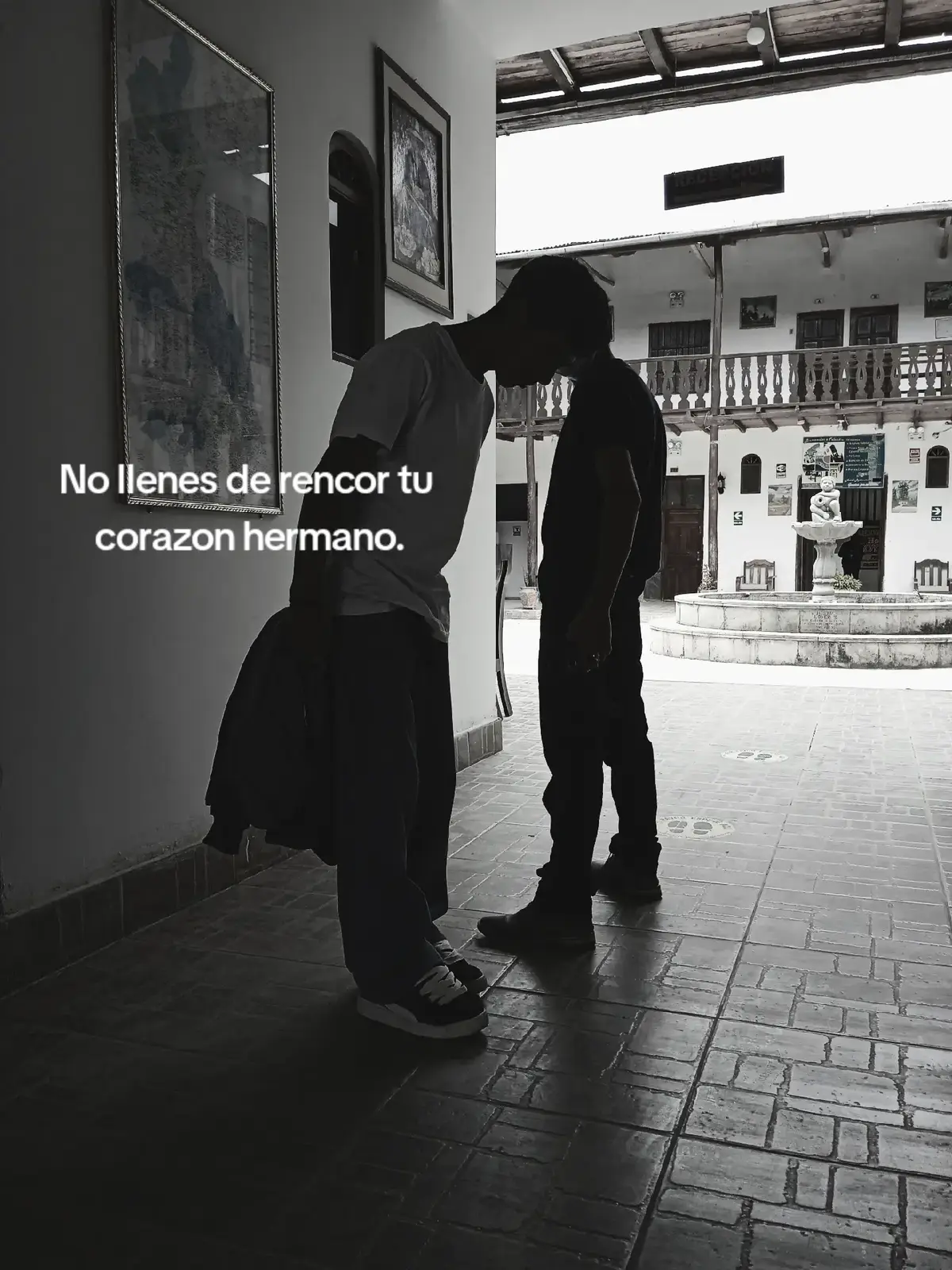 no lkenes tu corazón con rencor,por cosas que no valen la pena #fyyyp #paratiiiiiiiiiiiiiiiiiiiiiiiiiiiiiii #bandolife🥷💸 #frases #frases_aesthetic 