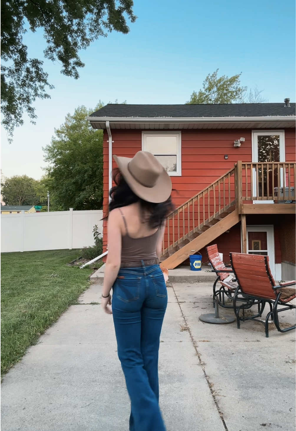 paradise city 💁‍♀️ #punchyoutfits #turquoise #jetblackhair #fitspo #westernoutfits 
