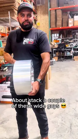 About to stack a couple of these wide guys and send it….what could possibly go wrong 🎀💅🏻🥰 #truck 