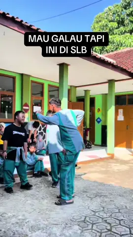 ada aja tingkah anak anak yg bikin kita ketawa #slb #videolucu #viral #fypシ 