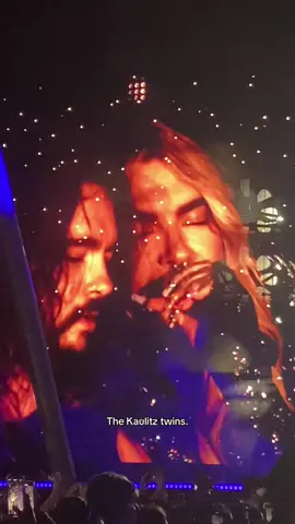 Not a Toll shipper btw ain’t no way I support incest one sec of my life #tokiohotel #tokiohotelfan #kaulitztwins #nenashi0 
