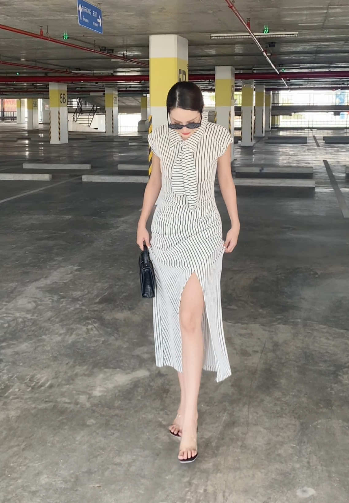 ทำไมถึงสวยได้ขนาดนี้😍😝#cékathcloset #ซีแคทโคลเซท #คลาสแต่งตัว #เดรสสวยๆ 